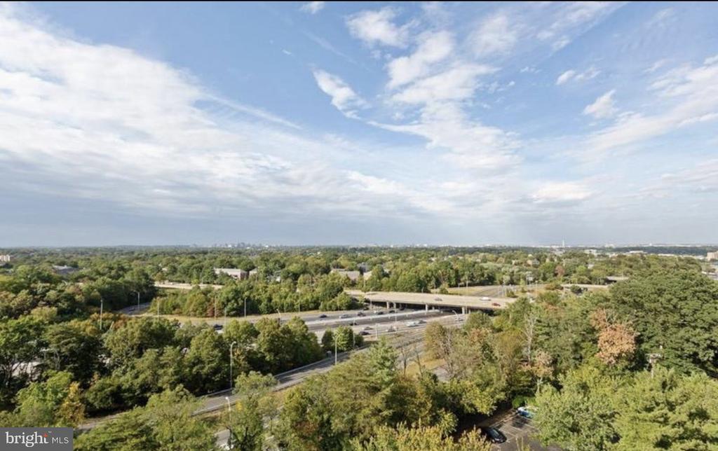 2500 N VAN DORN STREET Unit: 1101