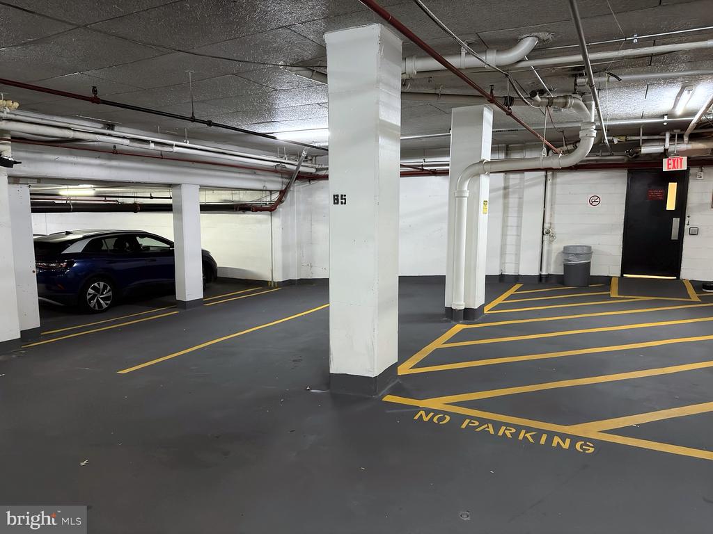 2500 N VAN DORN STREET Unit: 1101