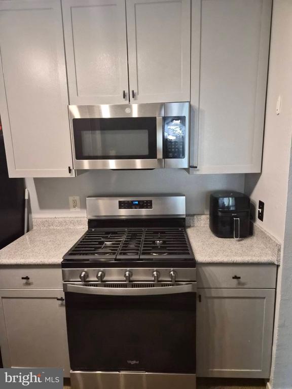 60 S VAN DORN STREET Unit: 310