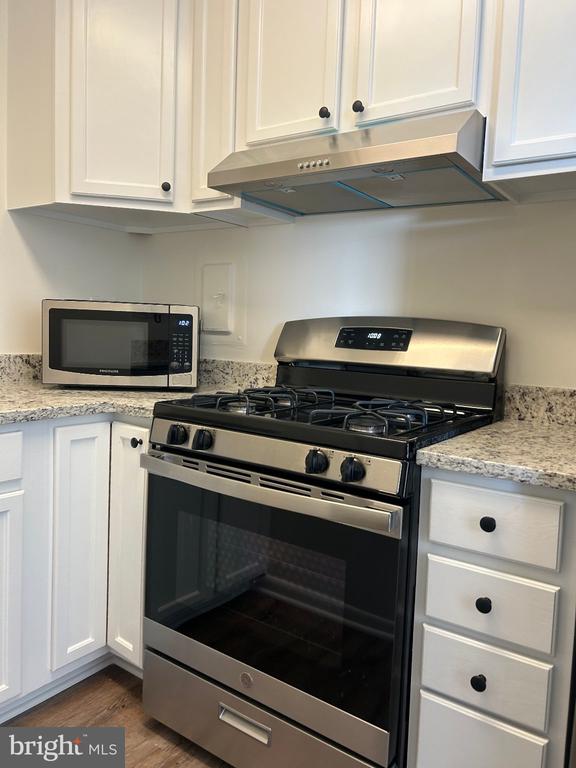 5340 HOLMES RUN PARKWAY Unit: 516