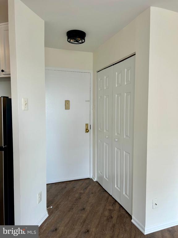 5340 HOLMES RUN PARKWAY Unit: 516