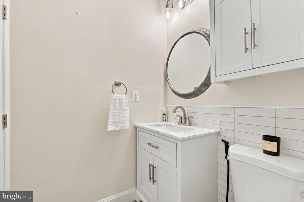 101 SKYHILL ROAD Unit: 303