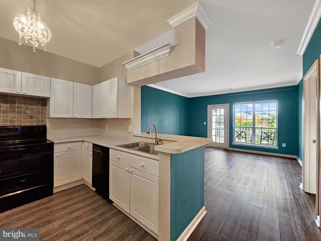 4551 STRUTFIELD LANE Unit: 4209