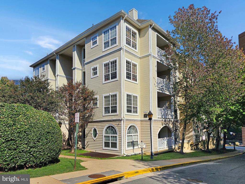 4551 Strutfield Lane Unit 4209 Alexandria VA