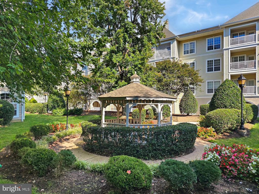 4551 STRUTFIELD LANE Unit: 4209