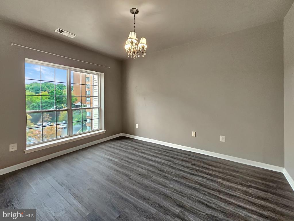 4551 STRUTFIELD LANE Unit: 4209