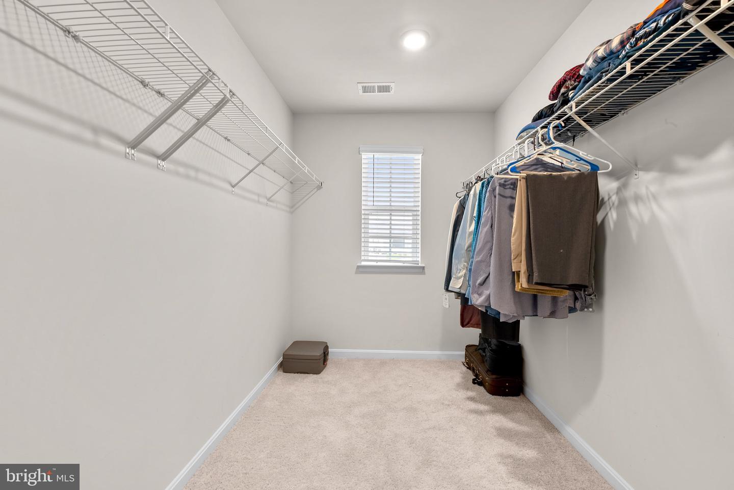 25 E FAIRFAX STREET