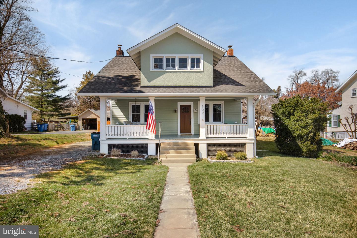 109 S BUCKMARSH STREET