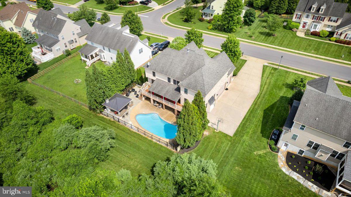 237 Tyson Dr