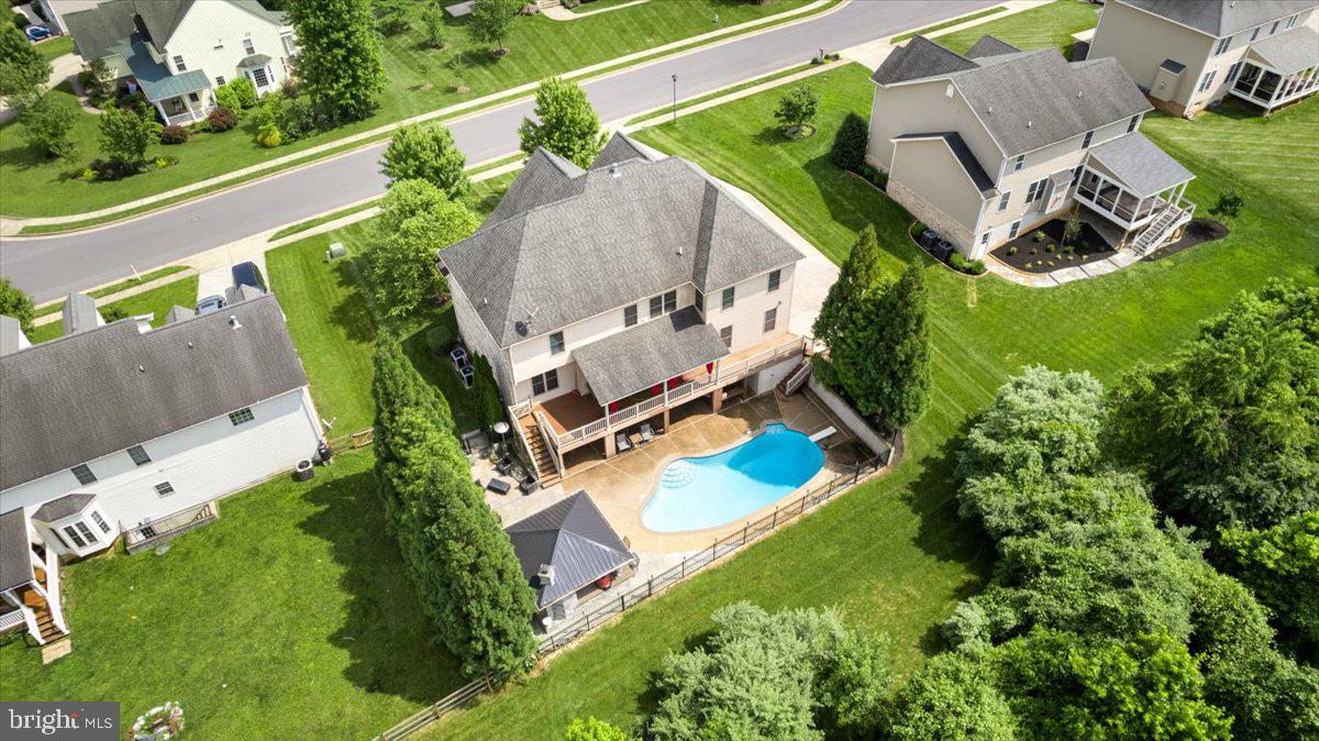 237 Tyson Dr