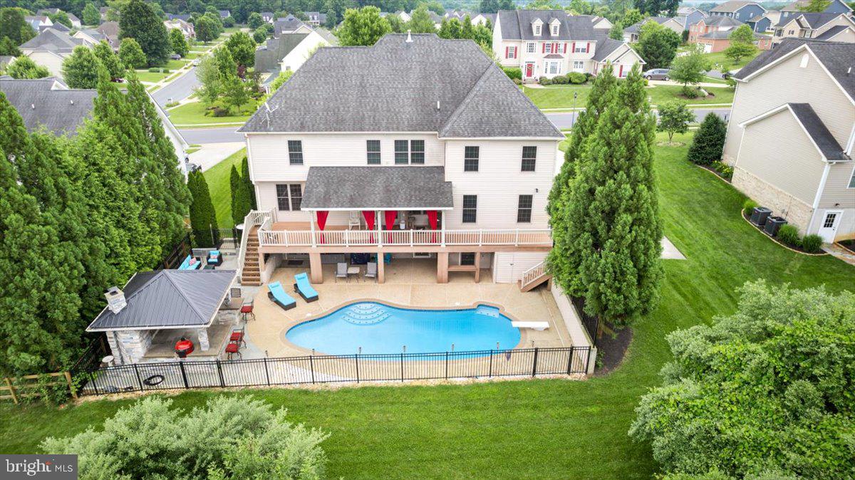 237 Tyson Dr