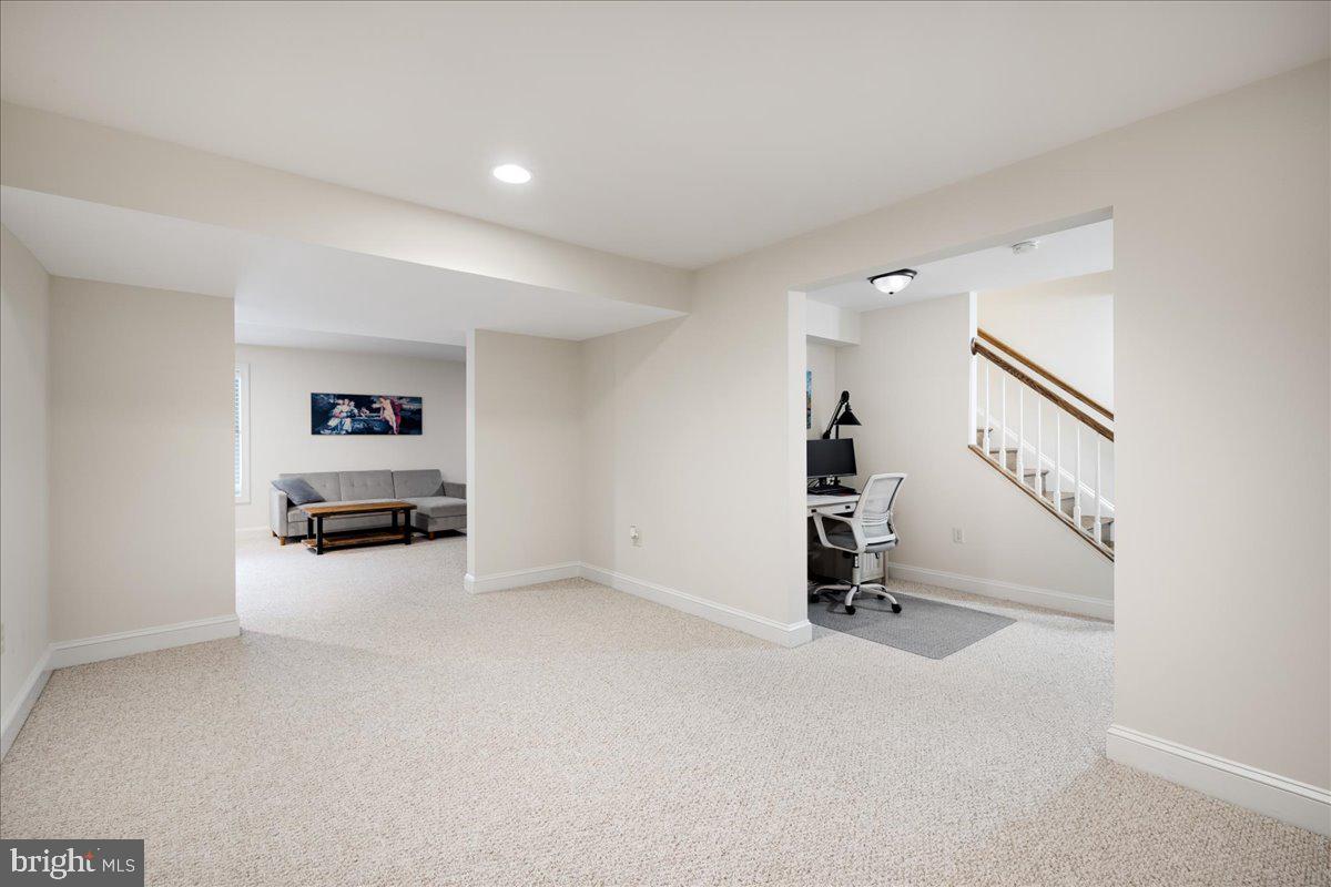 237 Tyson Dr