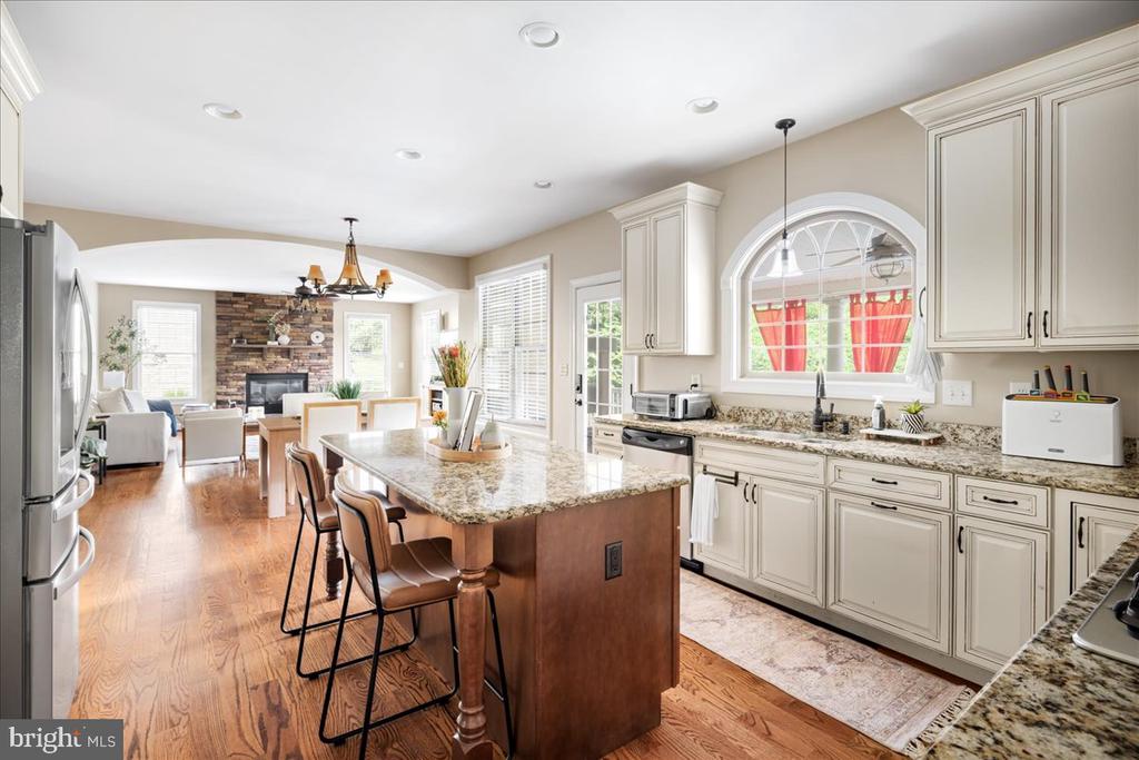 237 Tyson Dr