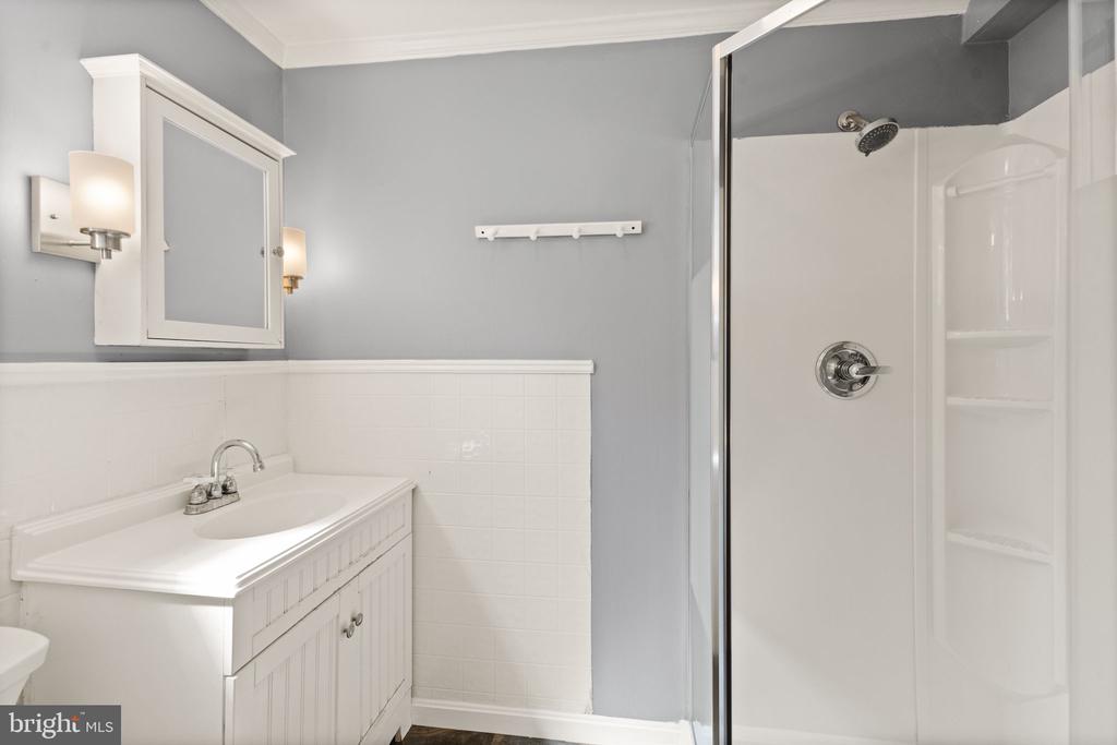 135 Rosemont Cir