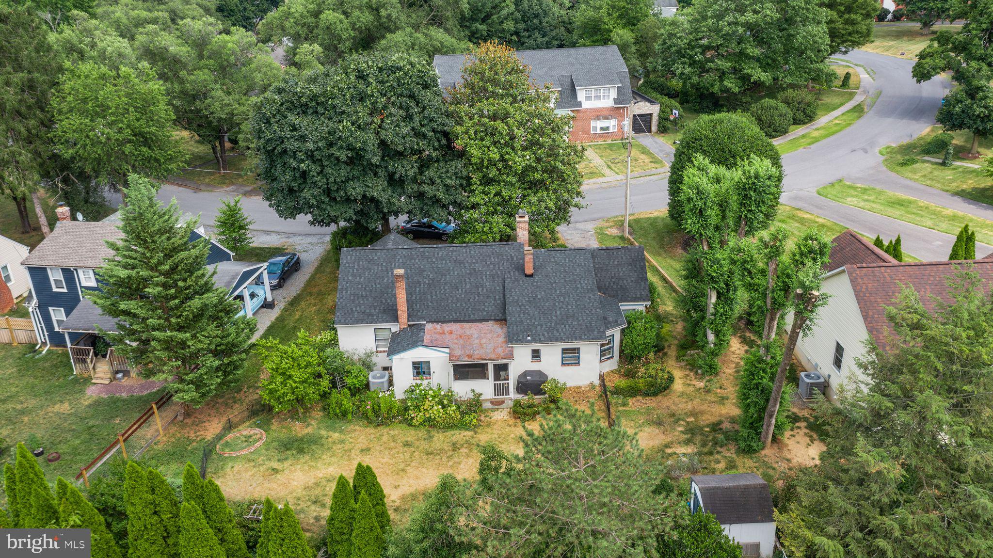 135 Rosemont Cir