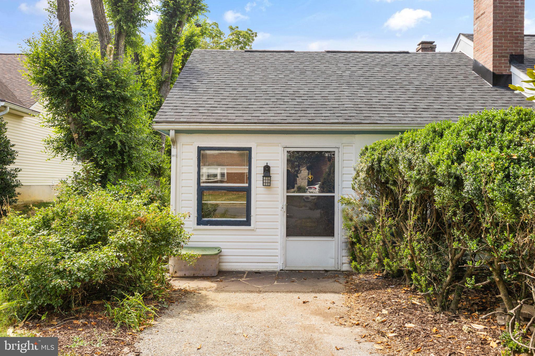 135 Rosemont Cir