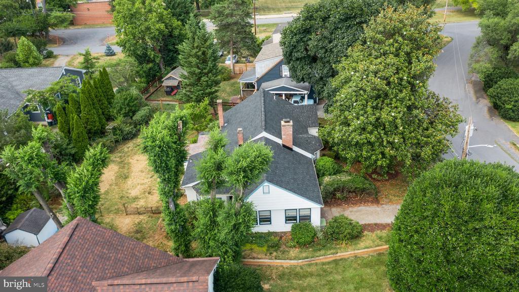 135 Rosemont Cir