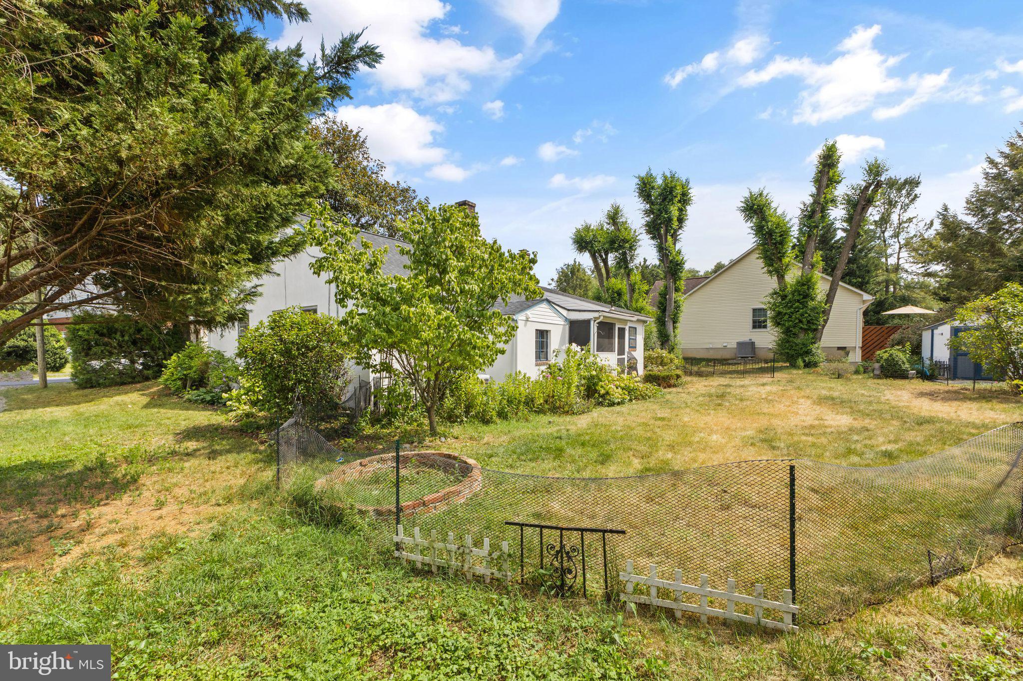 135 Rosemont Cir