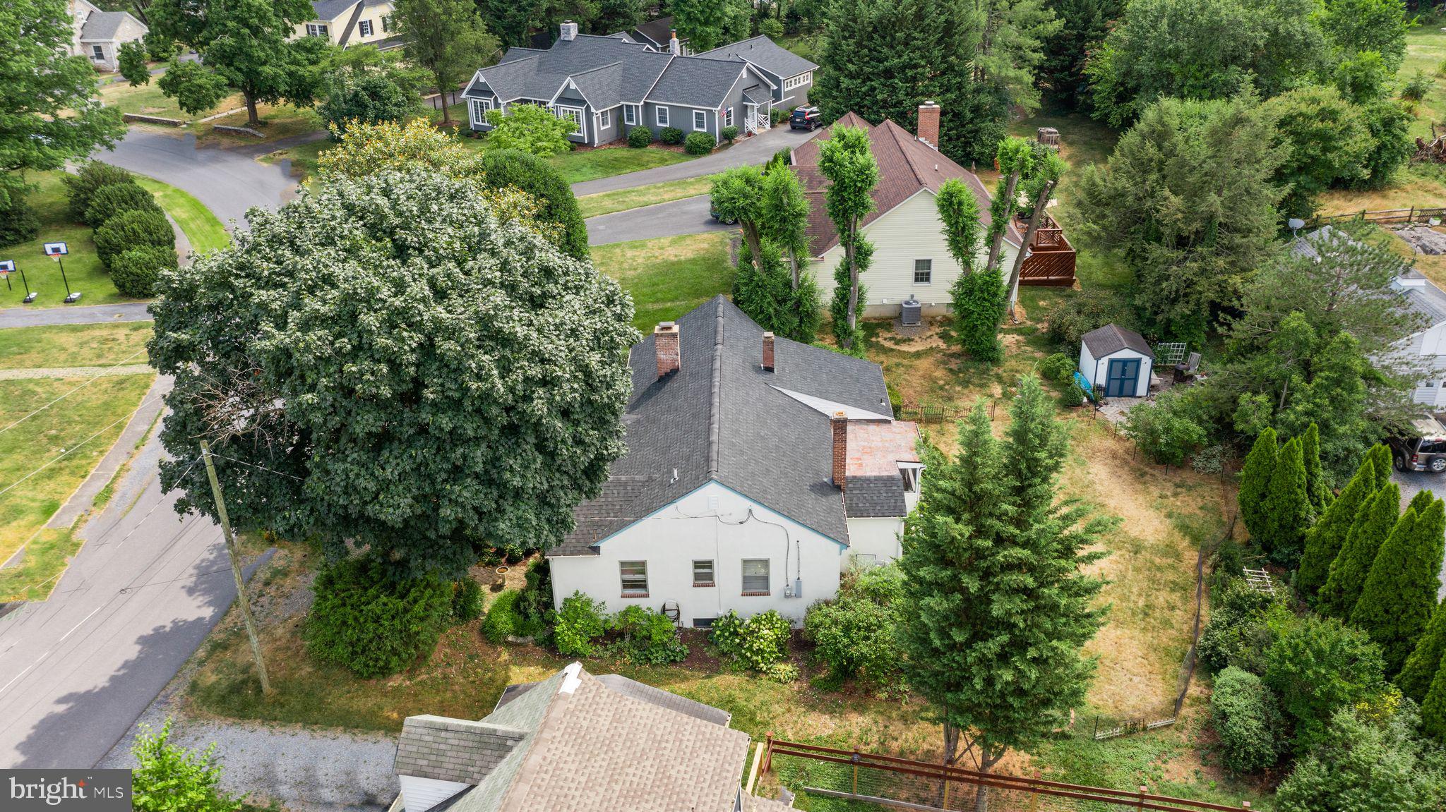 135 Rosemont Cir