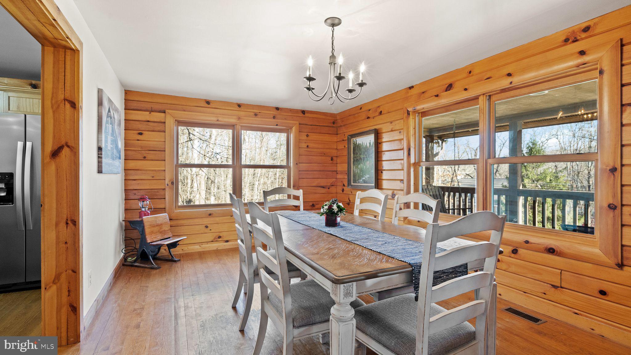 303 Alder Ln