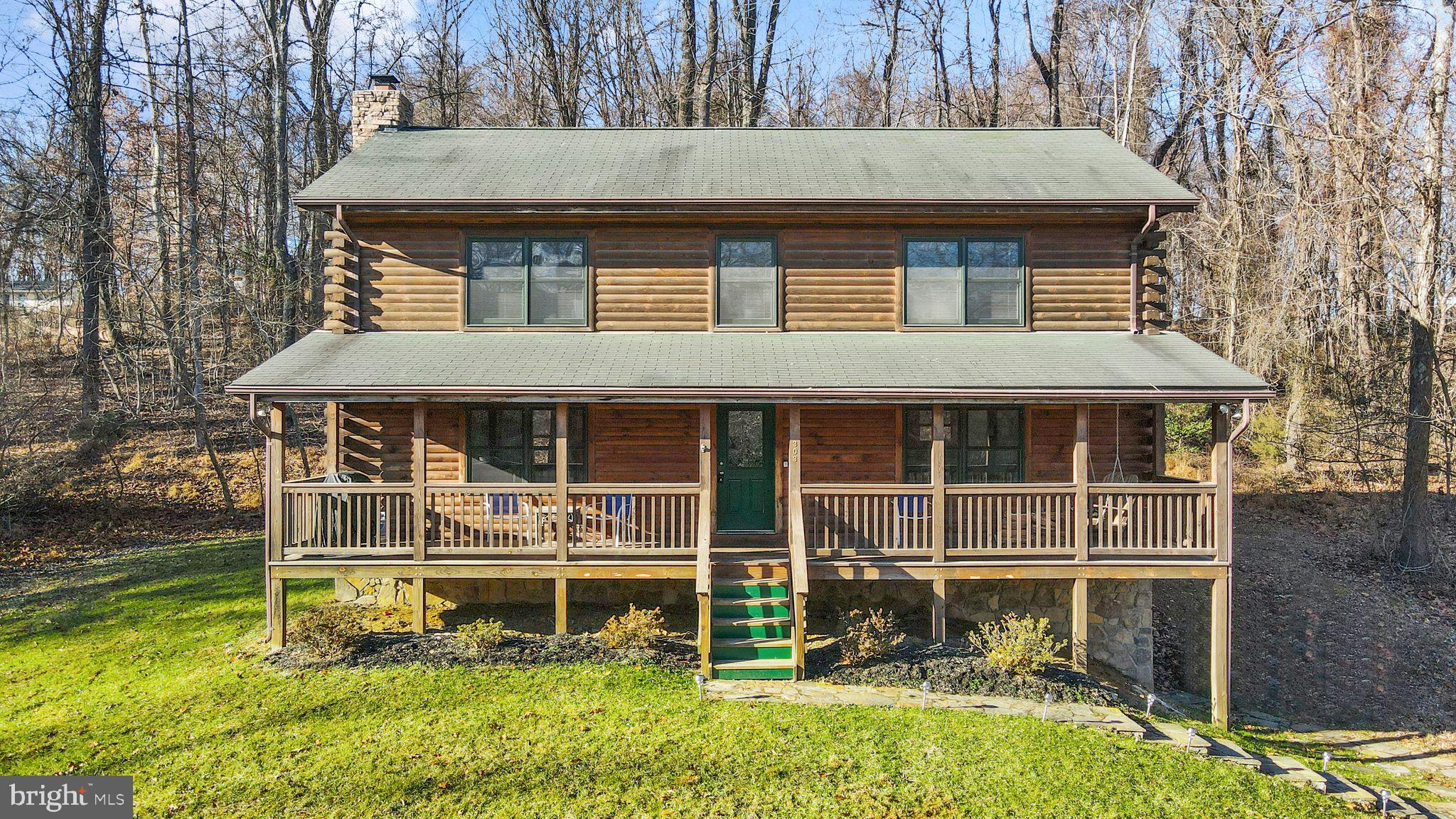 303 Alder Ln