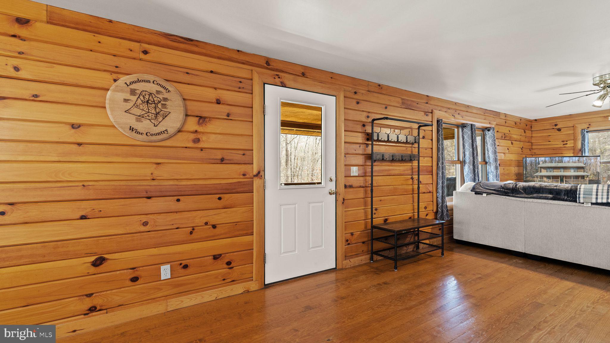 303 Alder Ln