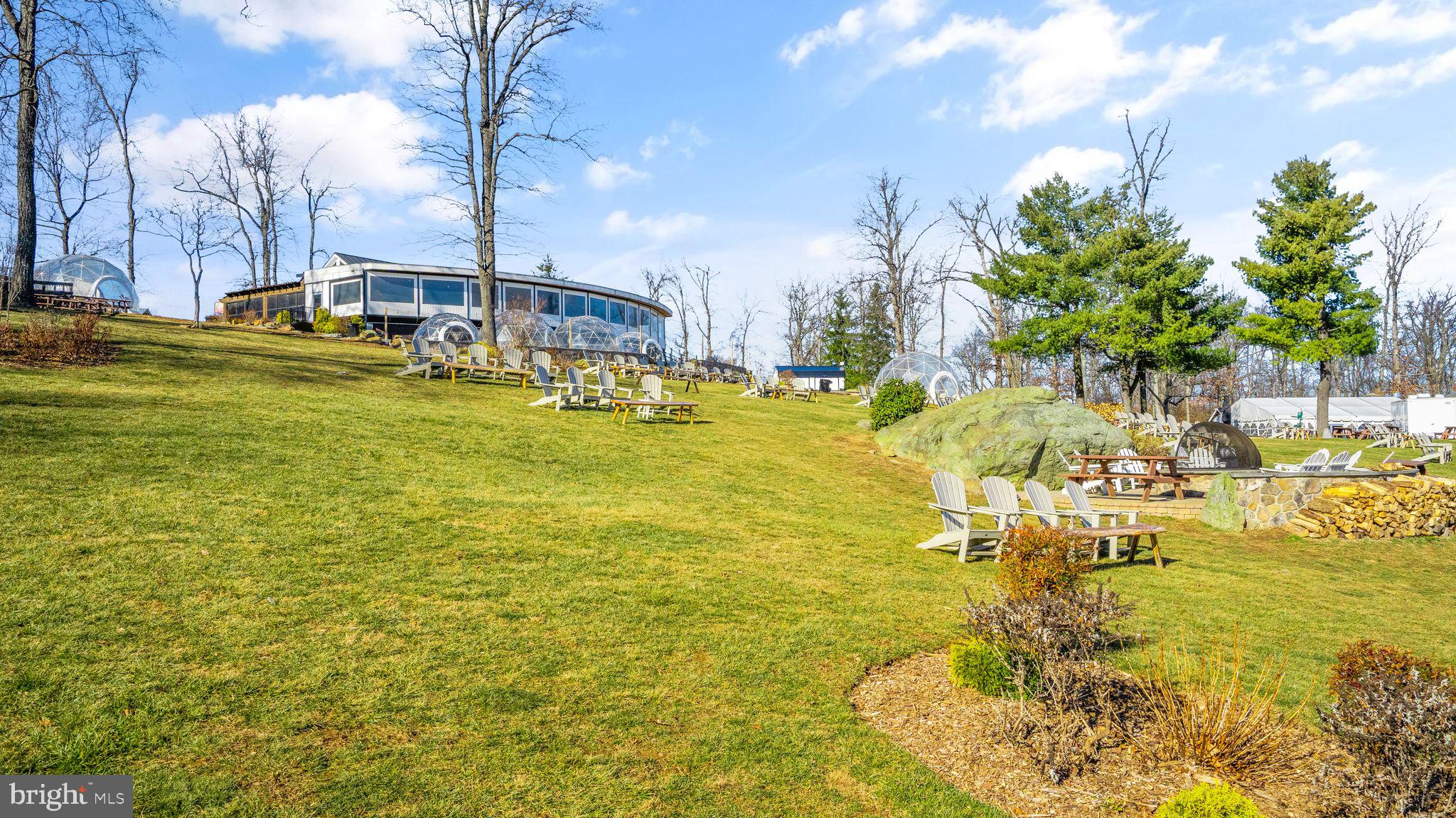 303 Alder Ln