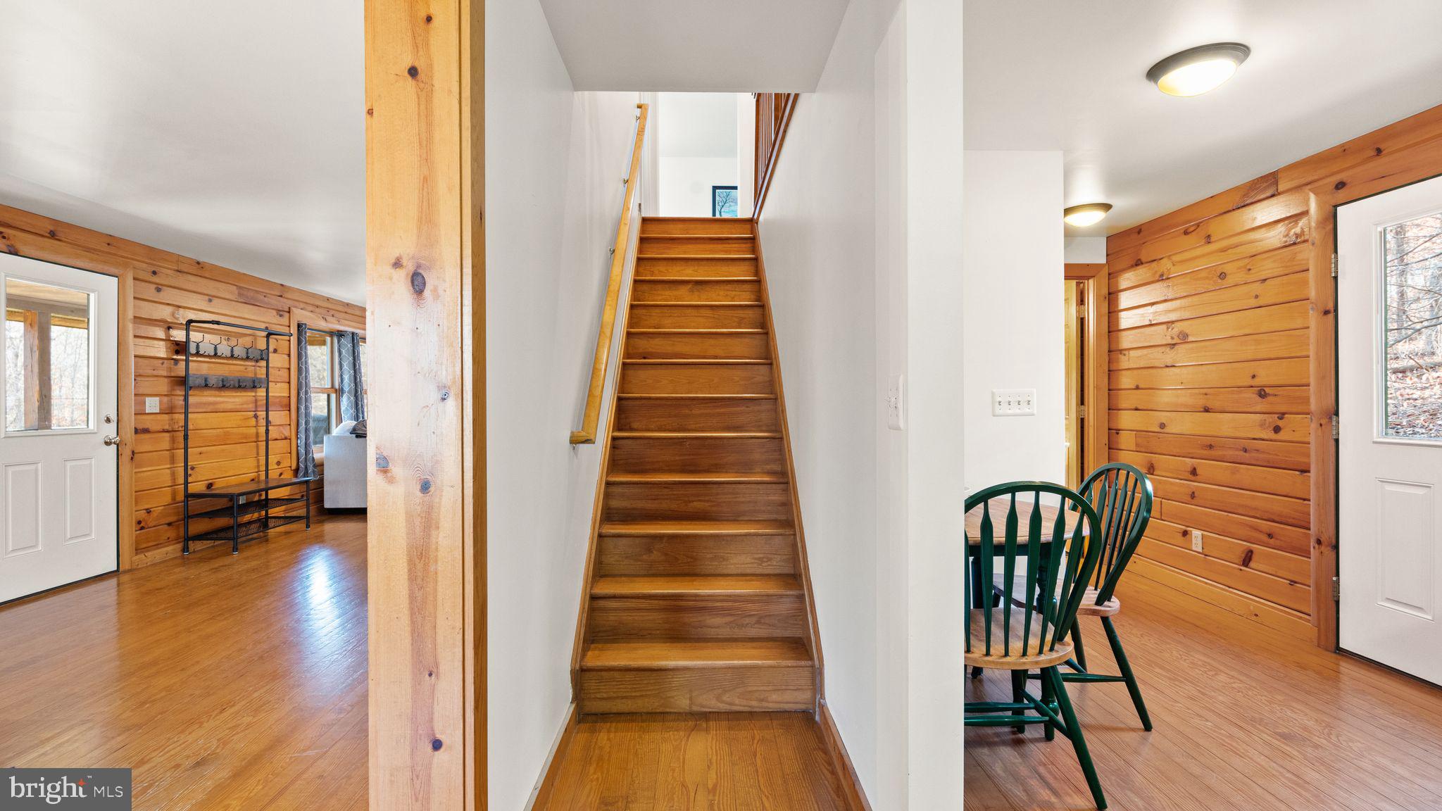 303 Alder Ln