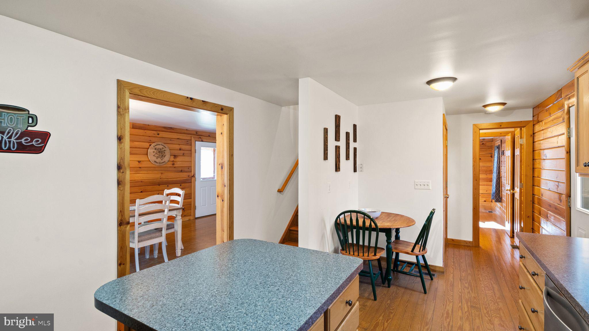 303 Alder Ln