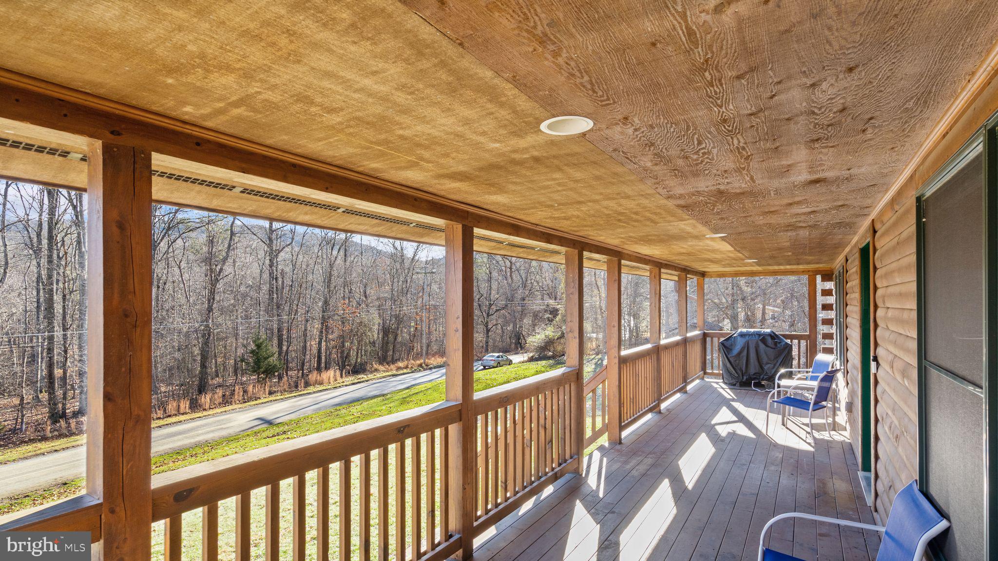 303 Alder Ln