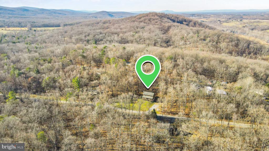 303 Alder Ln