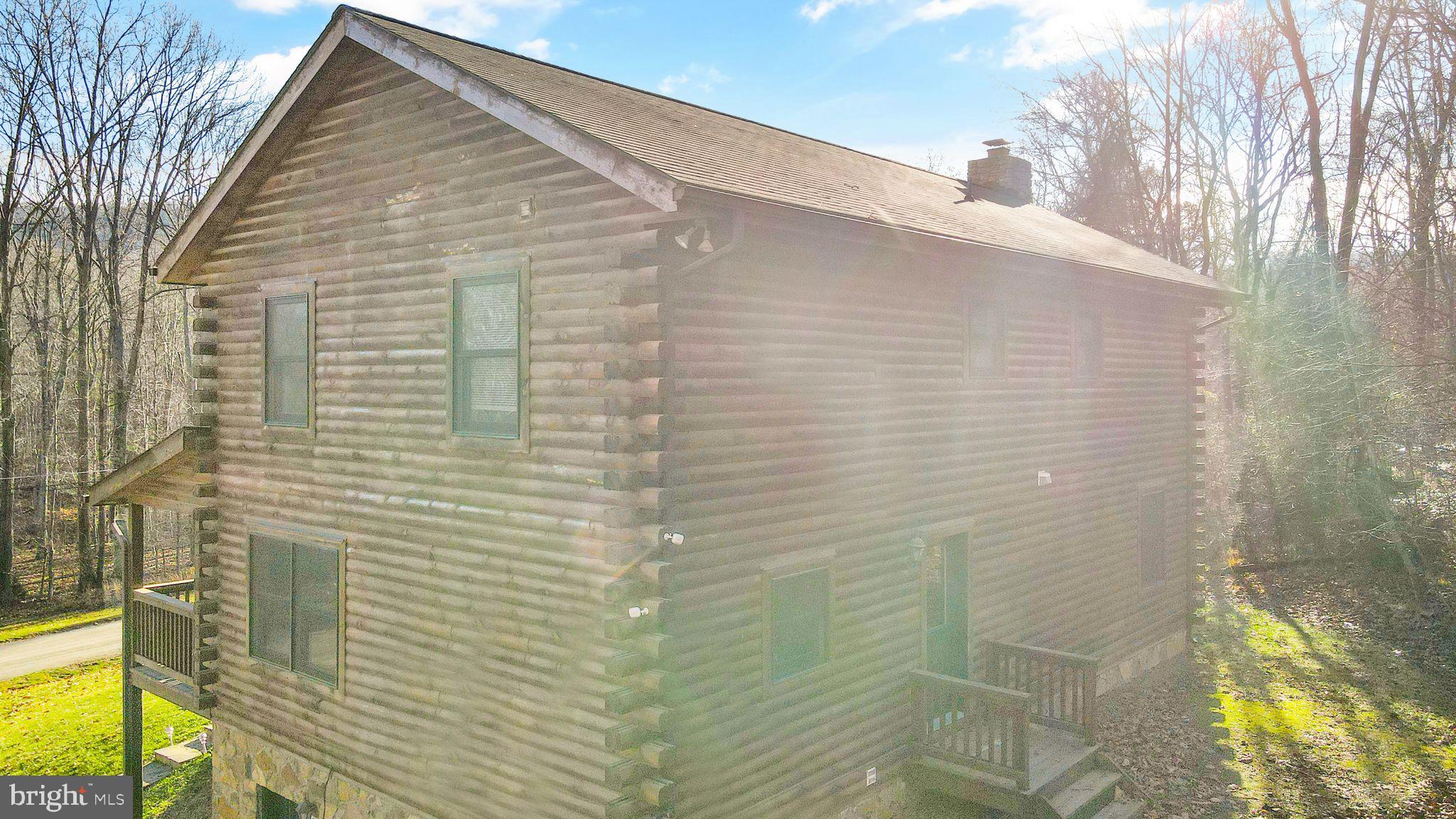 303 Alder Ln