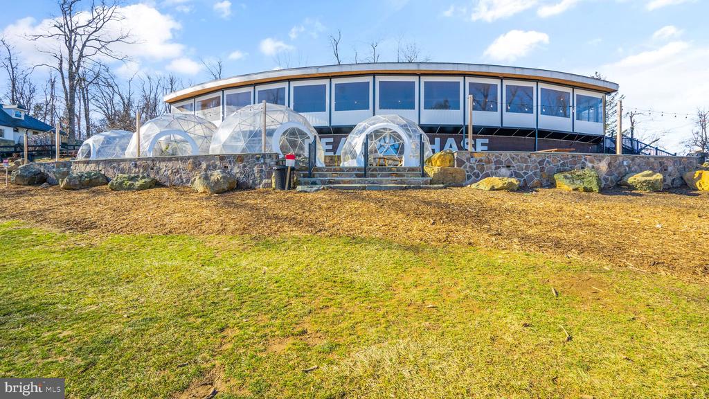 303 Alder Ln