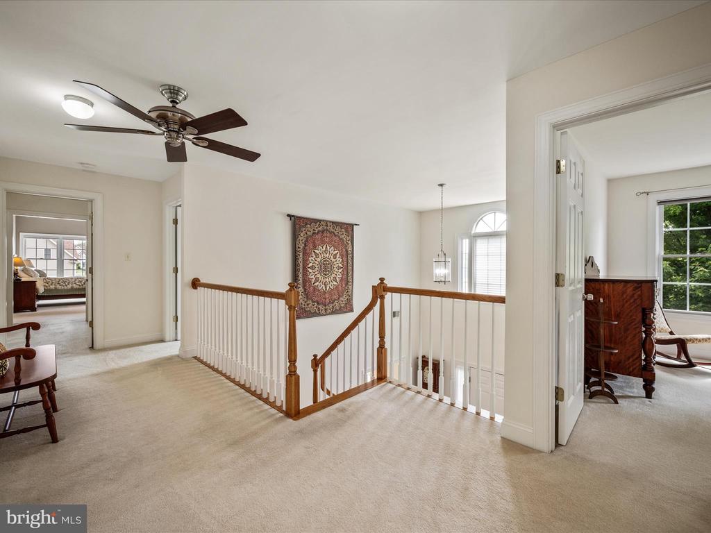 112 Tyson Dr