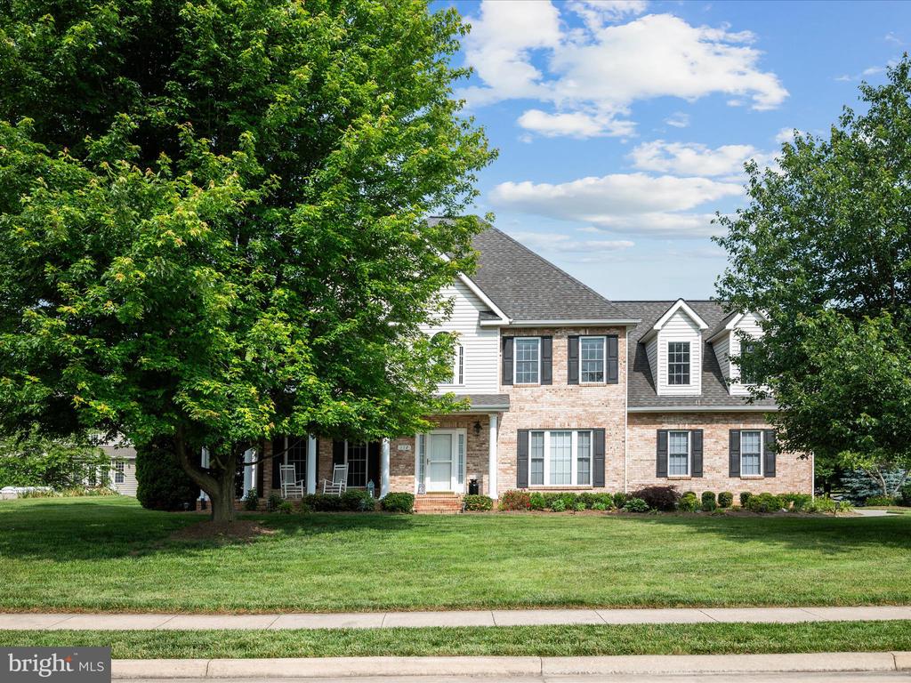 112 Tyson Dr