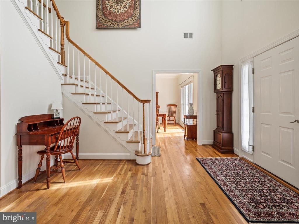 112 Tyson Dr