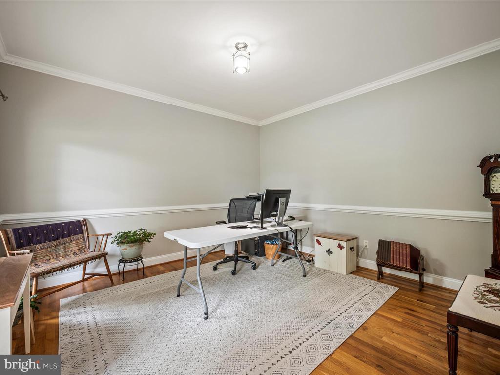 112 Tyson Dr