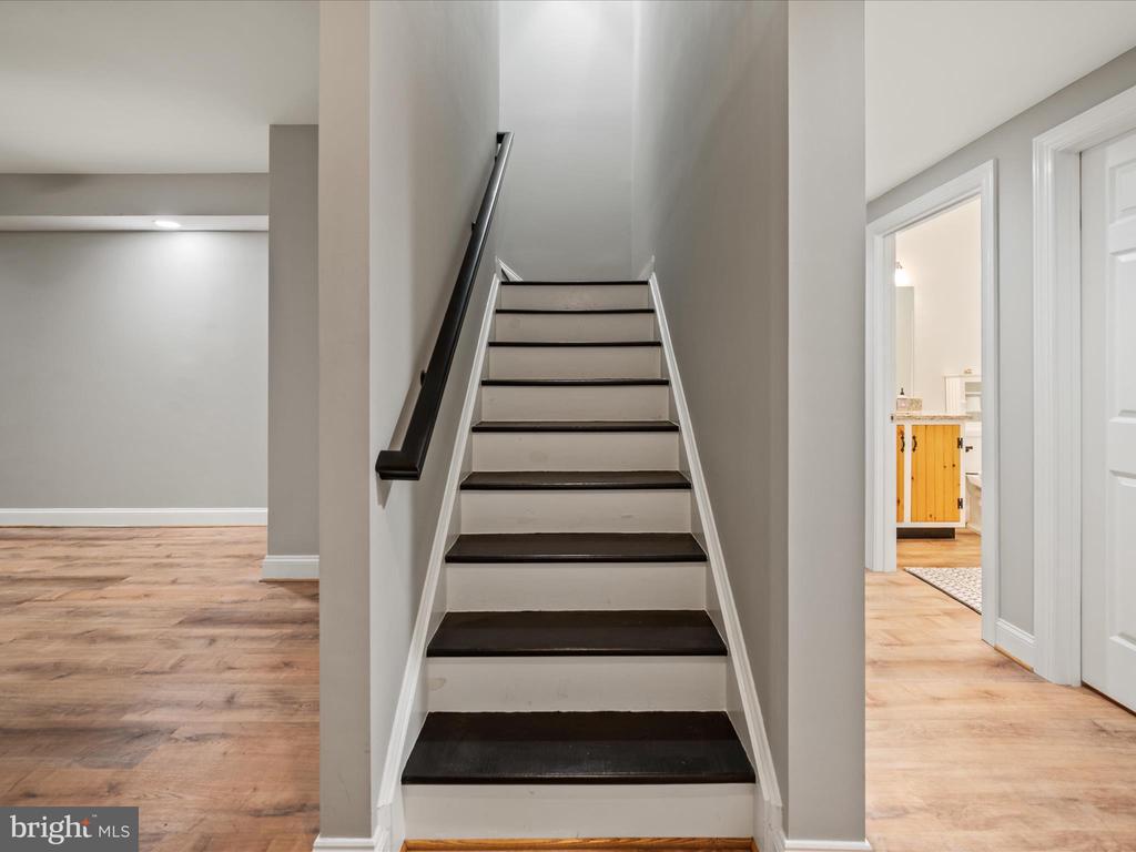 112 Tyson Dr