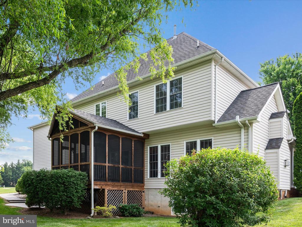 112 Tyson Dr