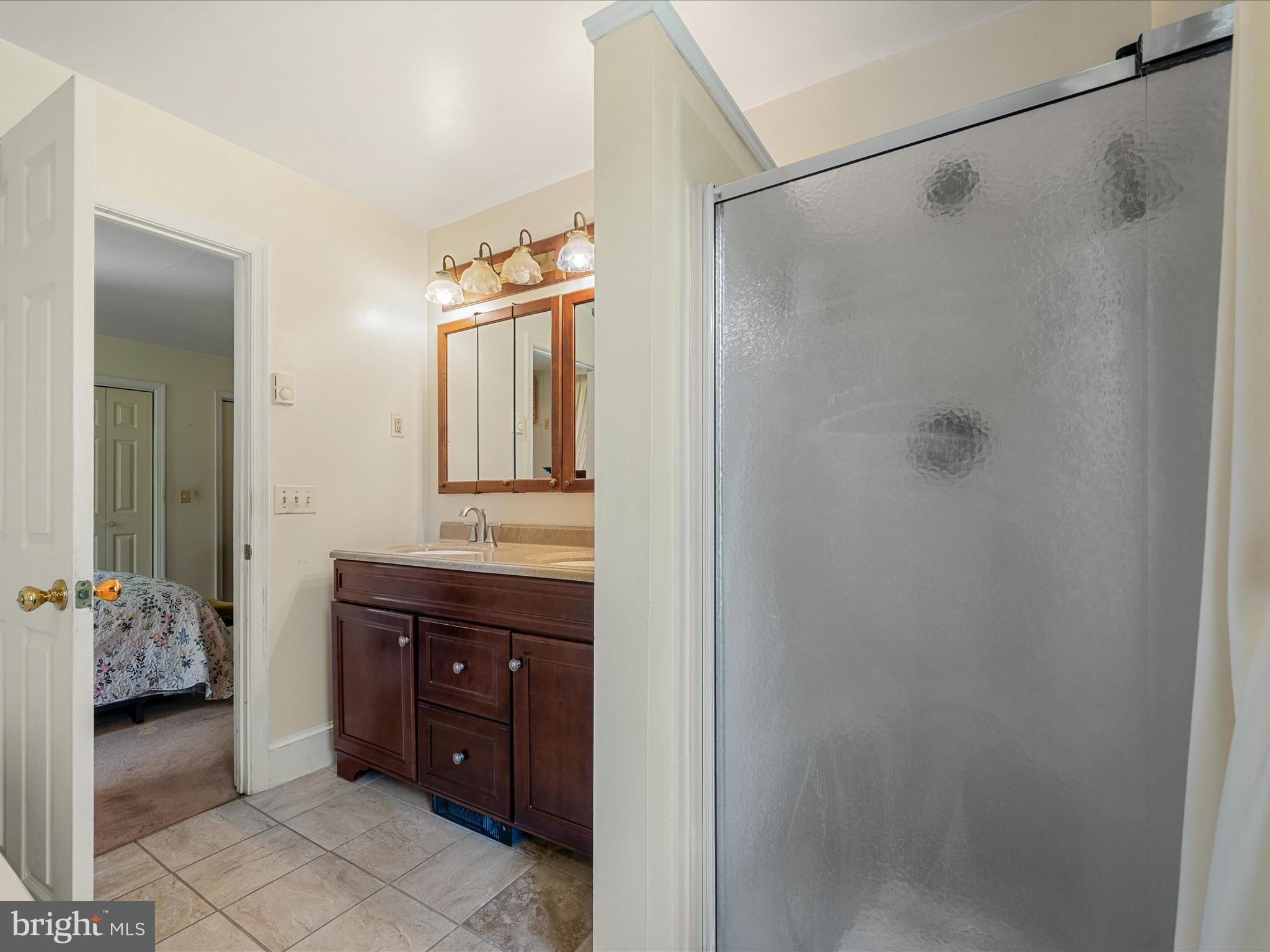 1105 Bishop Meade Rd