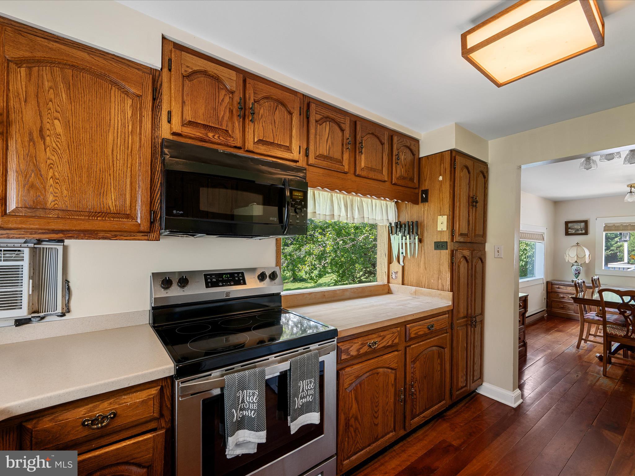 1105 Bishop Meade Rd