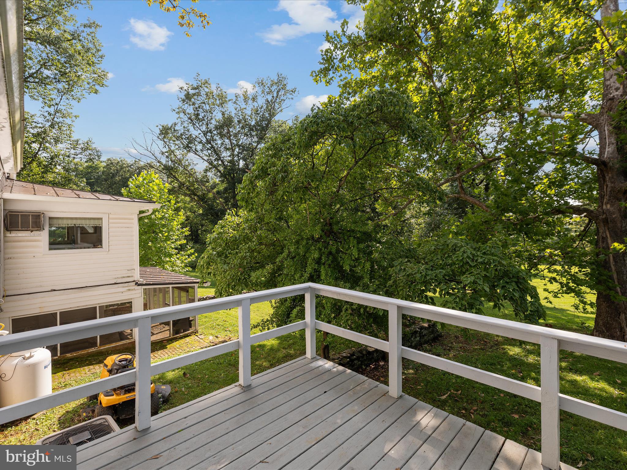 1105 Bishop Meade Rd