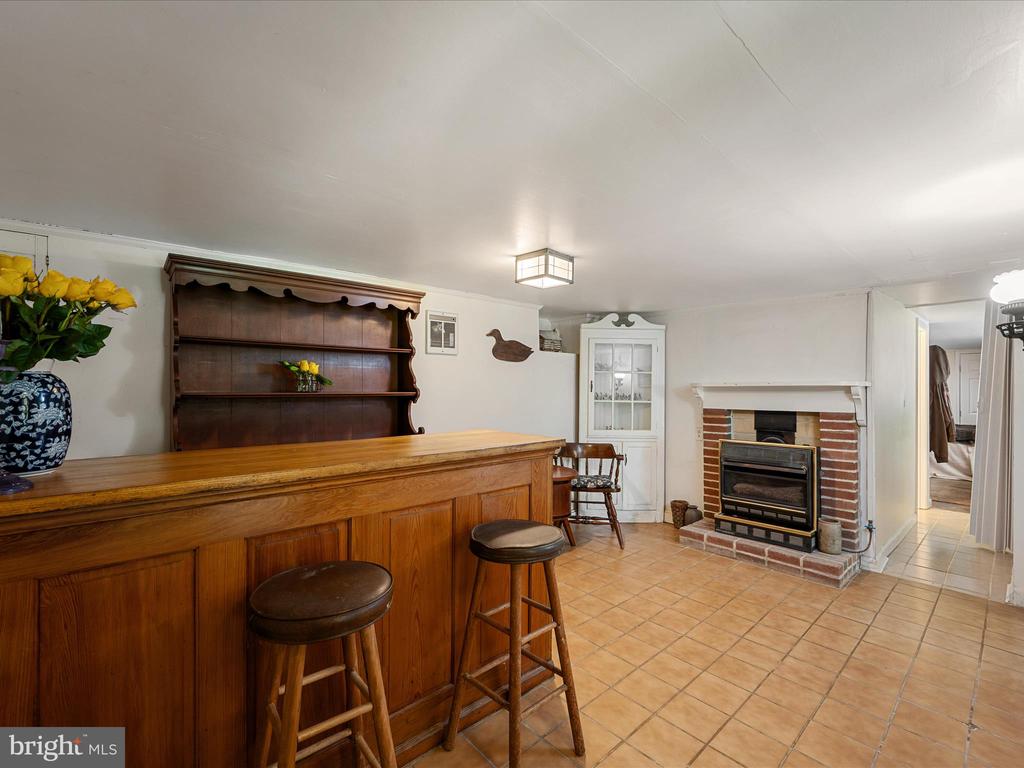 1105 Bishop Meade Rd