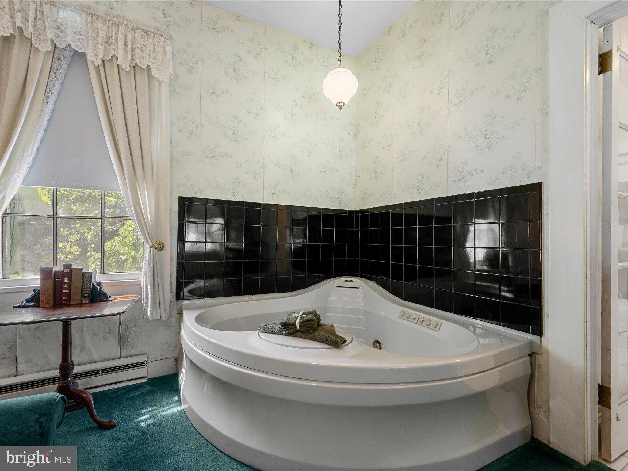 1105 Bishop Meade Rd