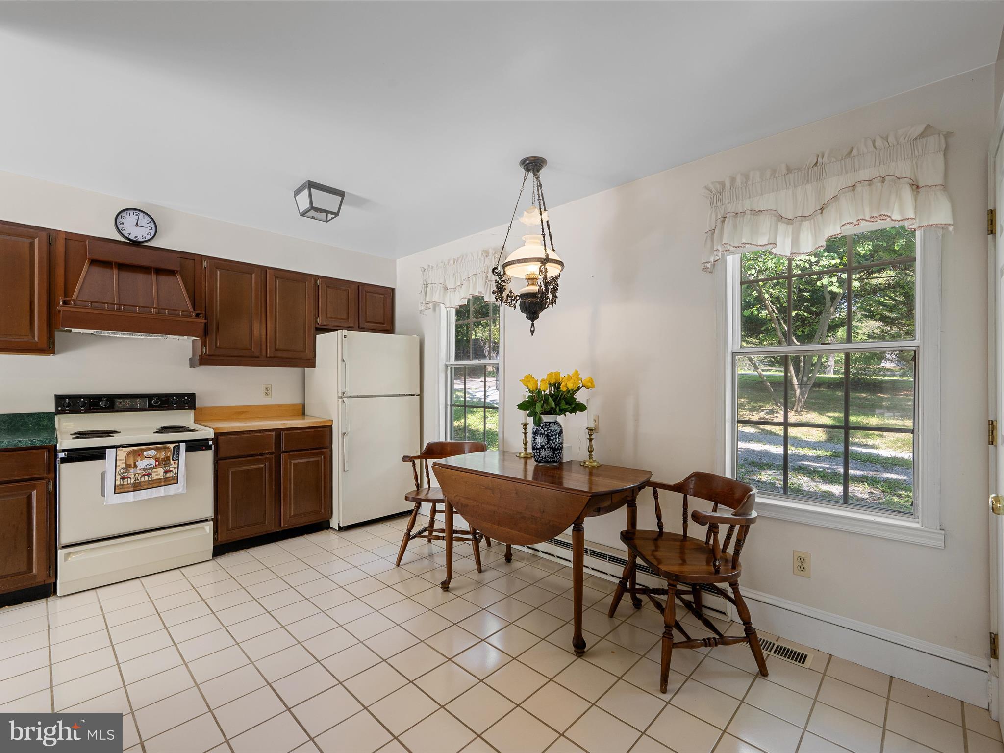 1105 Bishop Meade Rd