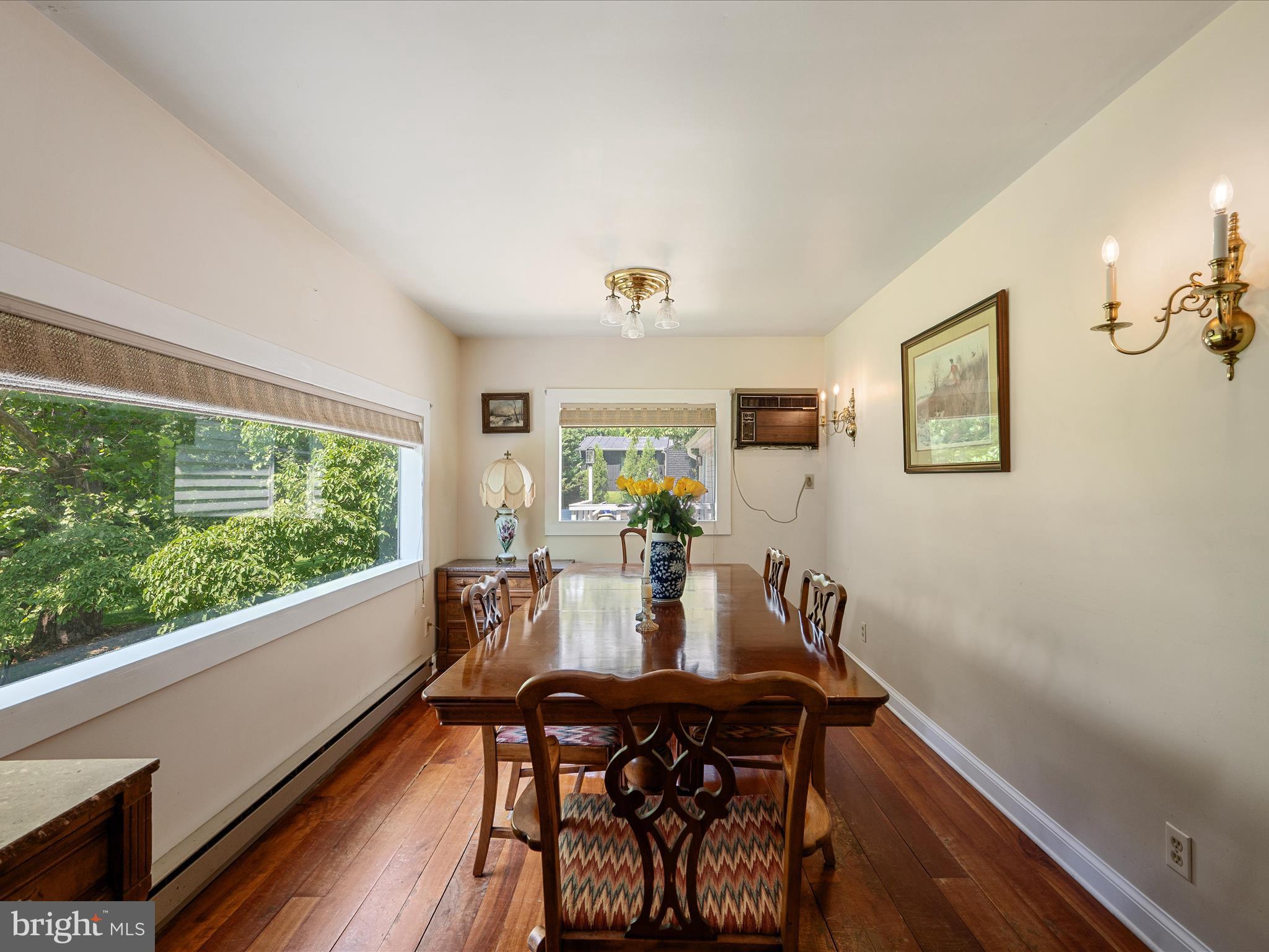 1105 Bishop Meade Rd