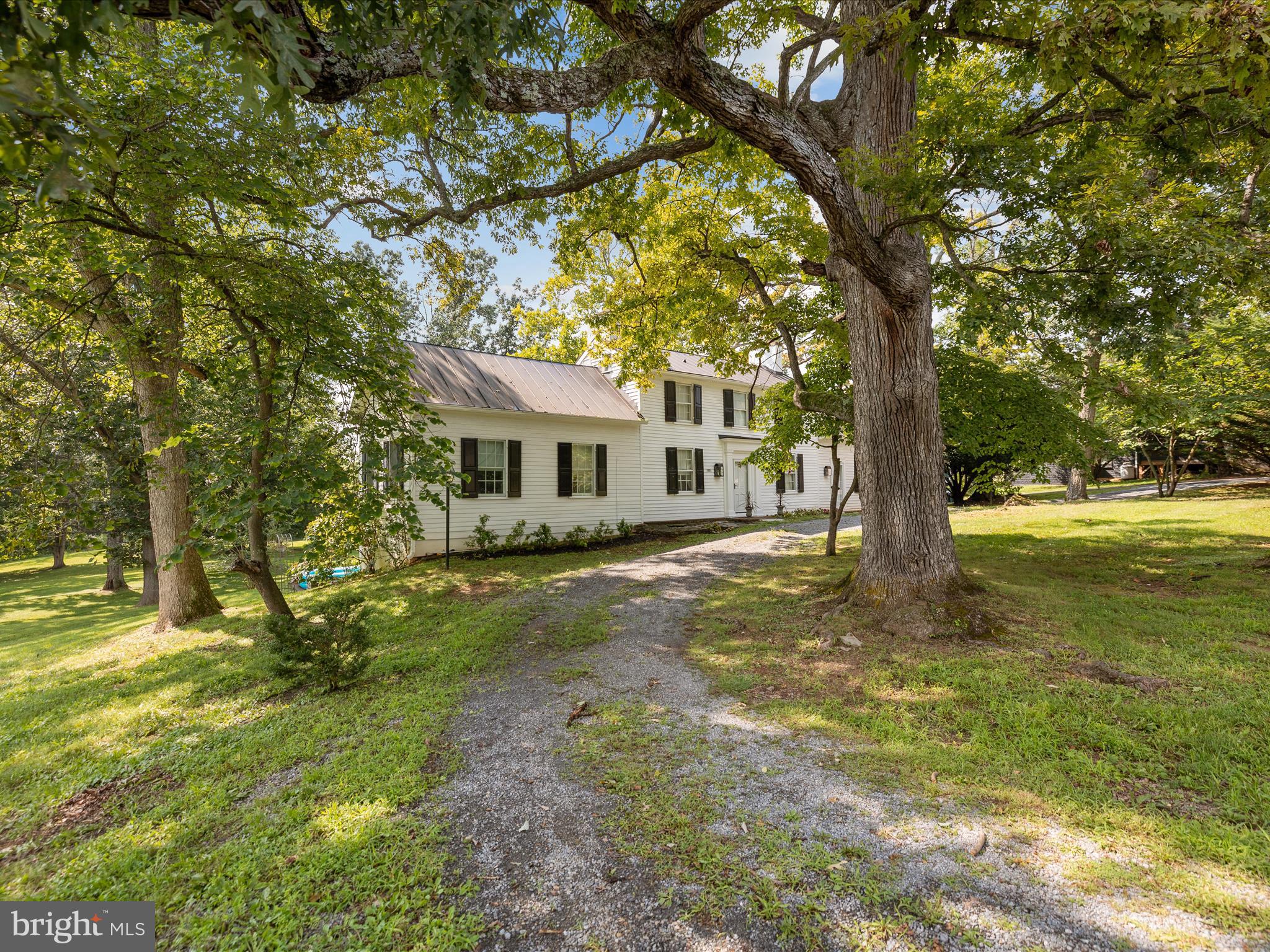 1105 Bishop Meade Rd