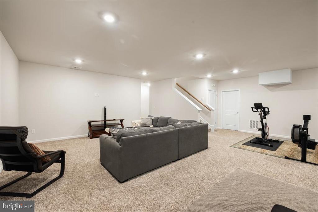 337 TYSON DRIVE