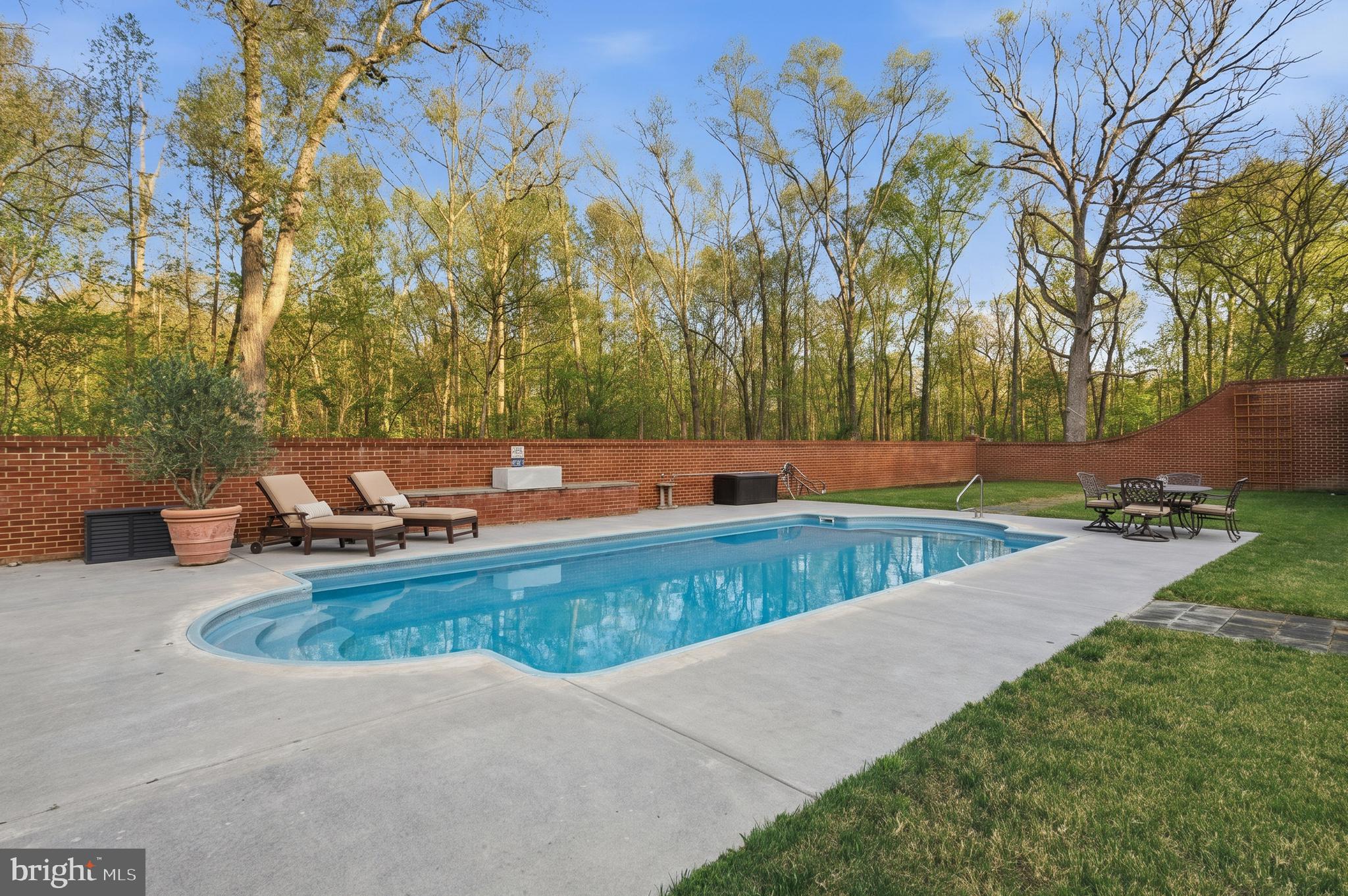 84 ROCK HALL FARM LANE