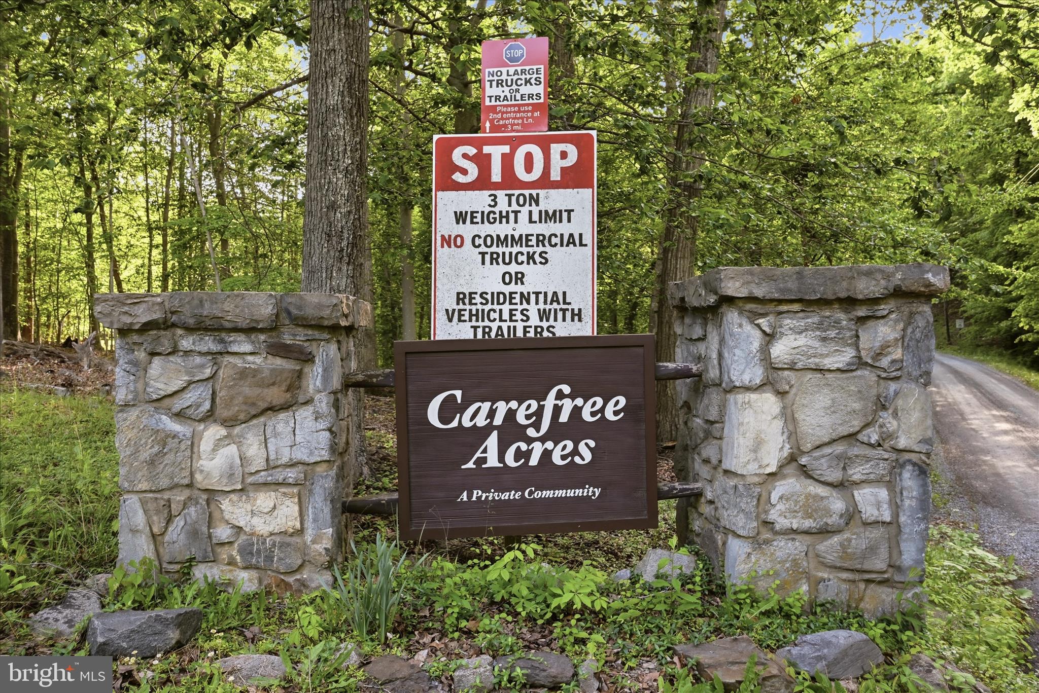 99 CAREFREE LANE